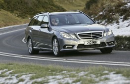 Mercedes-Benz E Class Estate, action