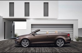 Volkswagen Eos, side
