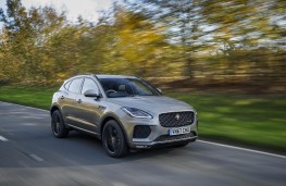 Jaguar E-Pace, 2017, front