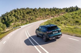 Nissan Qashqai e-POWER, 2025, rear
