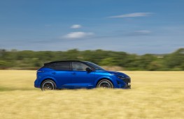 Nissan Qashqai e-Power, 2025, side