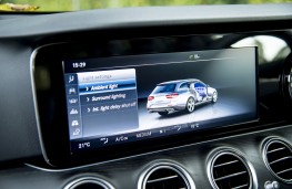 Mercedes E-Class Estate, 2016, display screen