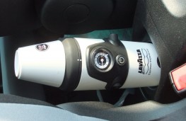 Fiat 500L MPW, Lavazza in-car coffee maker