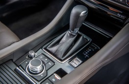 Mazda6 Tourer, 2018, gear lever