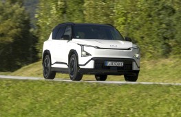 Kia EV5 GT, 2026, front