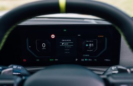 Kia EV6 GT, 2025, instrument panel