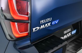 Isuzu D-Max EV, 2025, badge