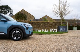 Kia EV3, 2025, front, event