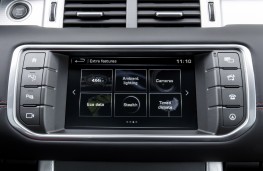 Range Rover Evoque TD4 HSE Dynamic 2015, InControl display