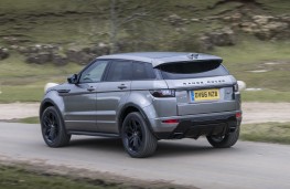 Range Rover Evoque HSE Dynamic, rear quarter