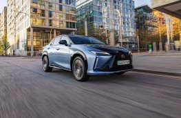 Lexus RZ 450e, 2024, front