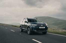 Dacia Bigster, 2025, front, action