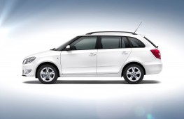 Skoda Fabia Estate, side