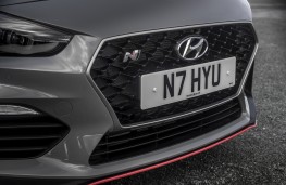 Hyundai i30 Fastback N, 2019, grille