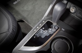 Hyundai ix35 Fuel Cell, gear lever