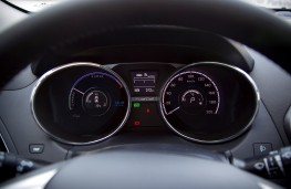 Hyundai ix35 Fuel Cell, instrumentation