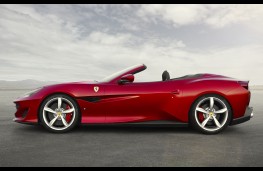 Ferrari Portofino side