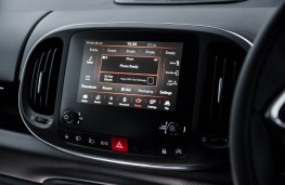 Fiat 500L, dash detail