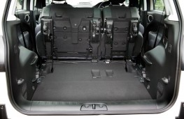 Fiat 500L, boot