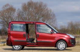 Fiat Doblo side slider