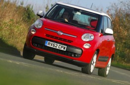 Fiat 500L, front