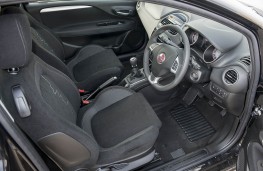 Fiat Punto Jet Black, dashboard