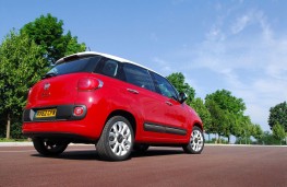 Fiat 500L, rear