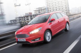 Ford Focus Estate, upright