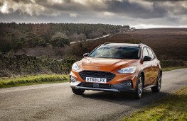 Ford Focus Active, 2019, front