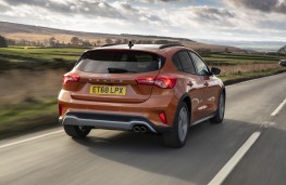 Ford Focus Active, 2019, rear