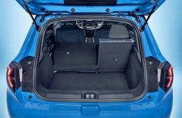 Nissan Micra, 2025, boot