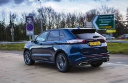 Ford Edge, rear action