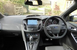Ford Focus ST-3, dashboard