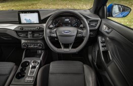 Ford Focus, dashboard