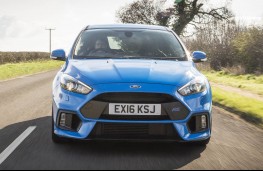 Ford Focus RS, full front action