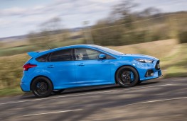 Ford Focus RS, side action