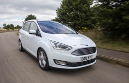 Ford Grand C-MAX, front action