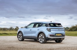 Ford Explorer, 2025, rear