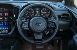 Subaru Forester, 2025, dashboard