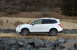 Subaru Forester, side, static