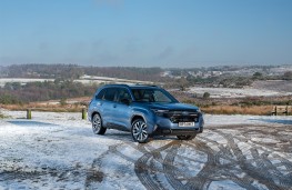 Subaru Forester, 2025, front, static