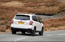 Subaru Forester XT, rear