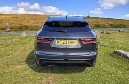 Jaguar F-PACE, 2025, rear