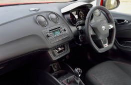 SEAT Ibiza FR, interior
