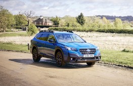 Subaru Outback, 2025, front