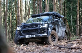 Isuzu D-Max Basecamp, 2025, front