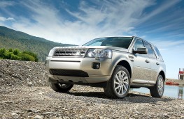 Land Rover Freelander 2, front