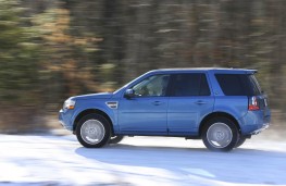 Land Rover Freelander 2013, side, snow