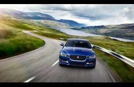 Jaguar XE R-Sport, front