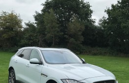 Jaguar F-Pace